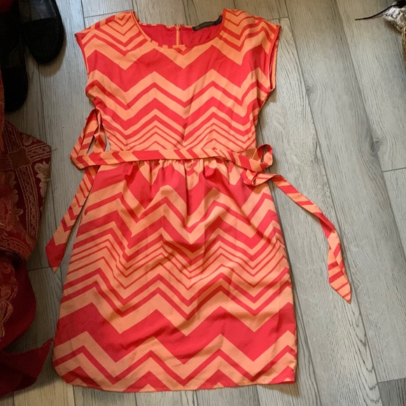 Outback Red Dresses & Skirts - Outback Red Dress Size 4